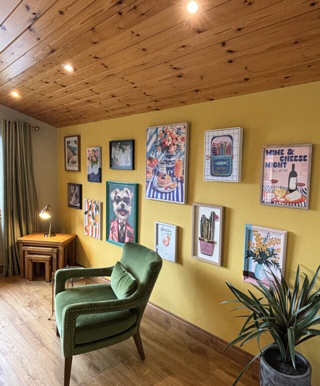 Skylark Lodge Lounge