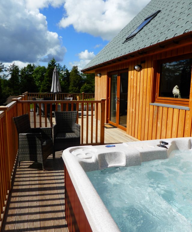 Lord Galloway Lodge Private Hot Tub