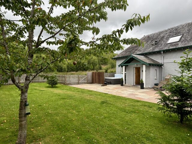 Chauffeurs Cottage Enclosed Garden