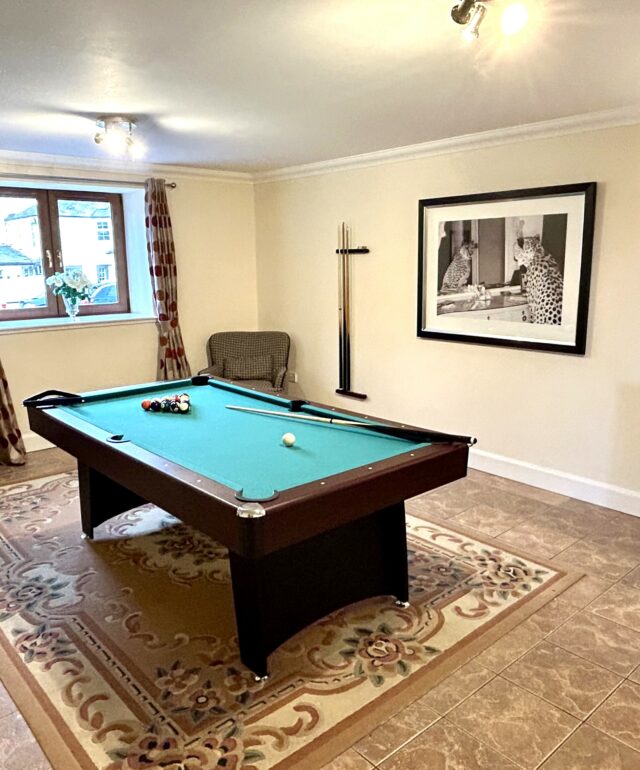 Keepers Lodge Games Room with Pool Table