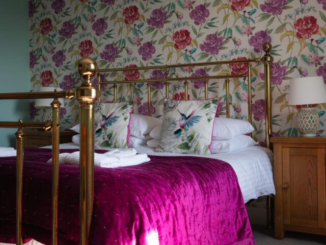 Master super king ensuite bedroom