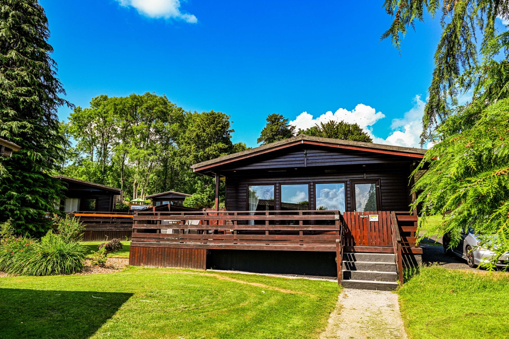 Bluebell Lodge 10 with Hot Tub