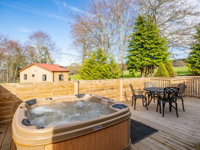 Breckland House Private Hot Tub