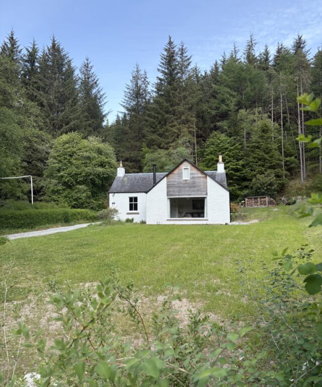 Drumlinn Cottage near Glenshee
